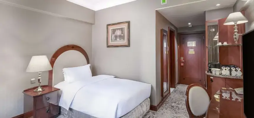 Madinah Hilton image